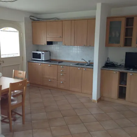 Col Val Di Fassa Con Giardino Bagni Rinnovati 2023 Apartment *